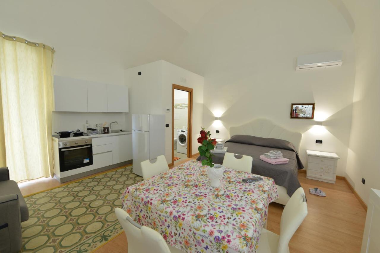 カノーザ・ディ・プーリア L'Antico Palazzo Bed & Breakfast エクステリア 写真